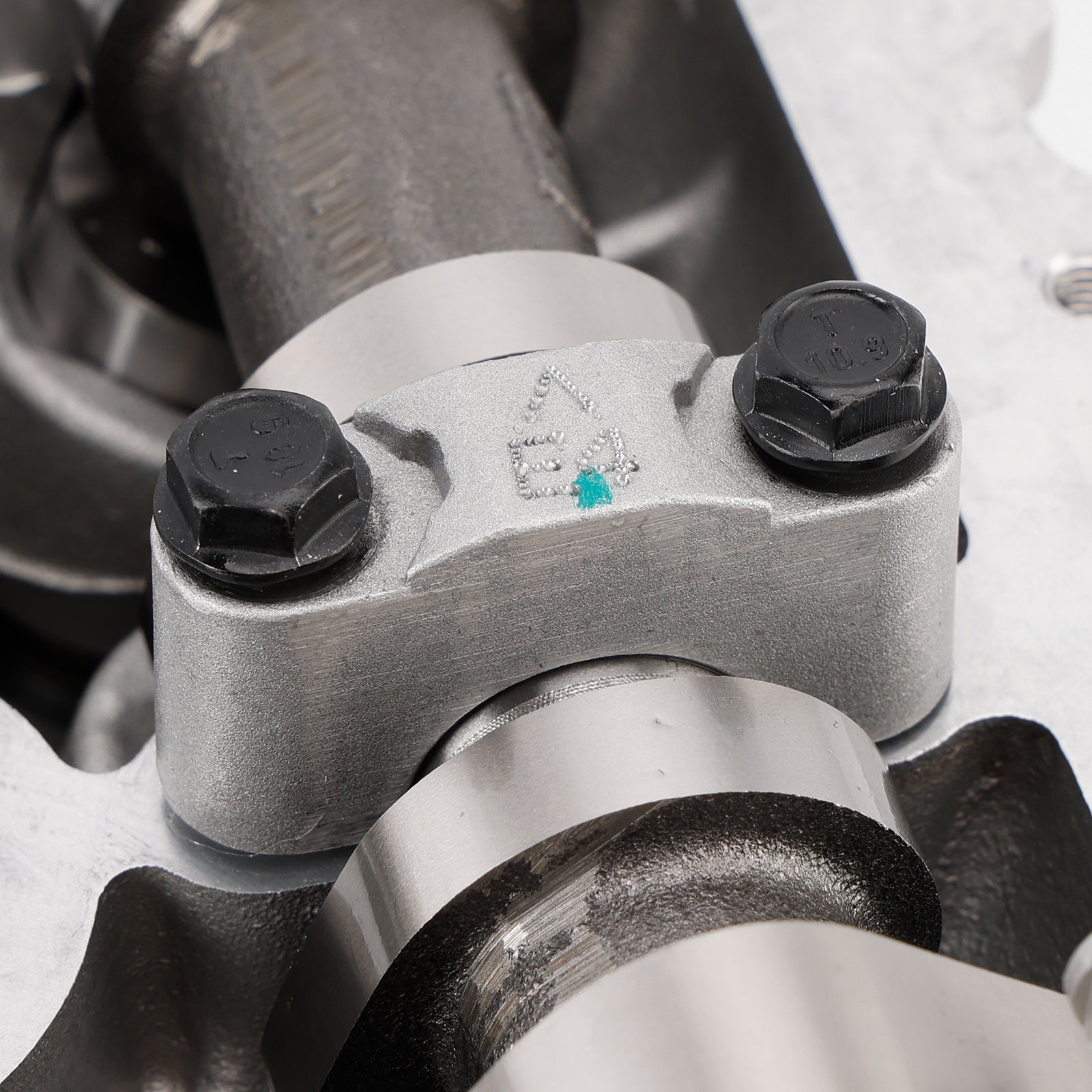 2018 Hyundai Kona Limited, Ultimate 1.6L L4 - Gas Engine Cylinder Head Assembly G4FD 221002B725