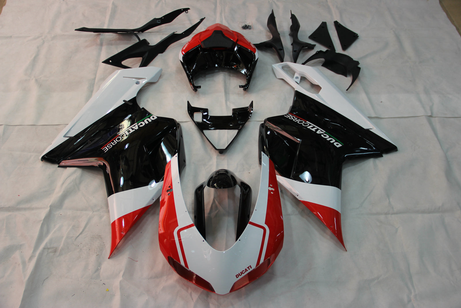 2007-2012 Ducati 1098/1198/848 Red Black Bodywork Fairing ABS Injection Mold 16# Generic