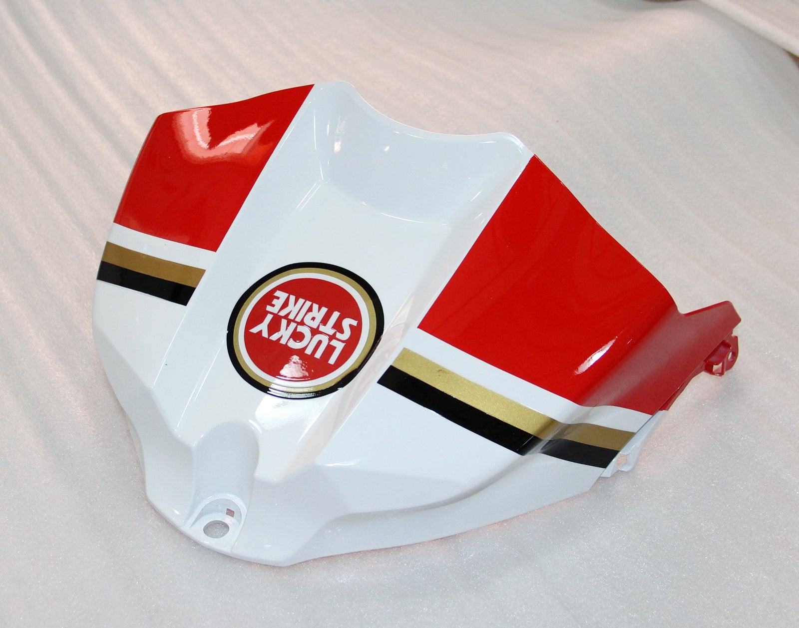 2012-2014 Yamaha YZF R1 Red White Lucky Strike Racing Plastics Generic