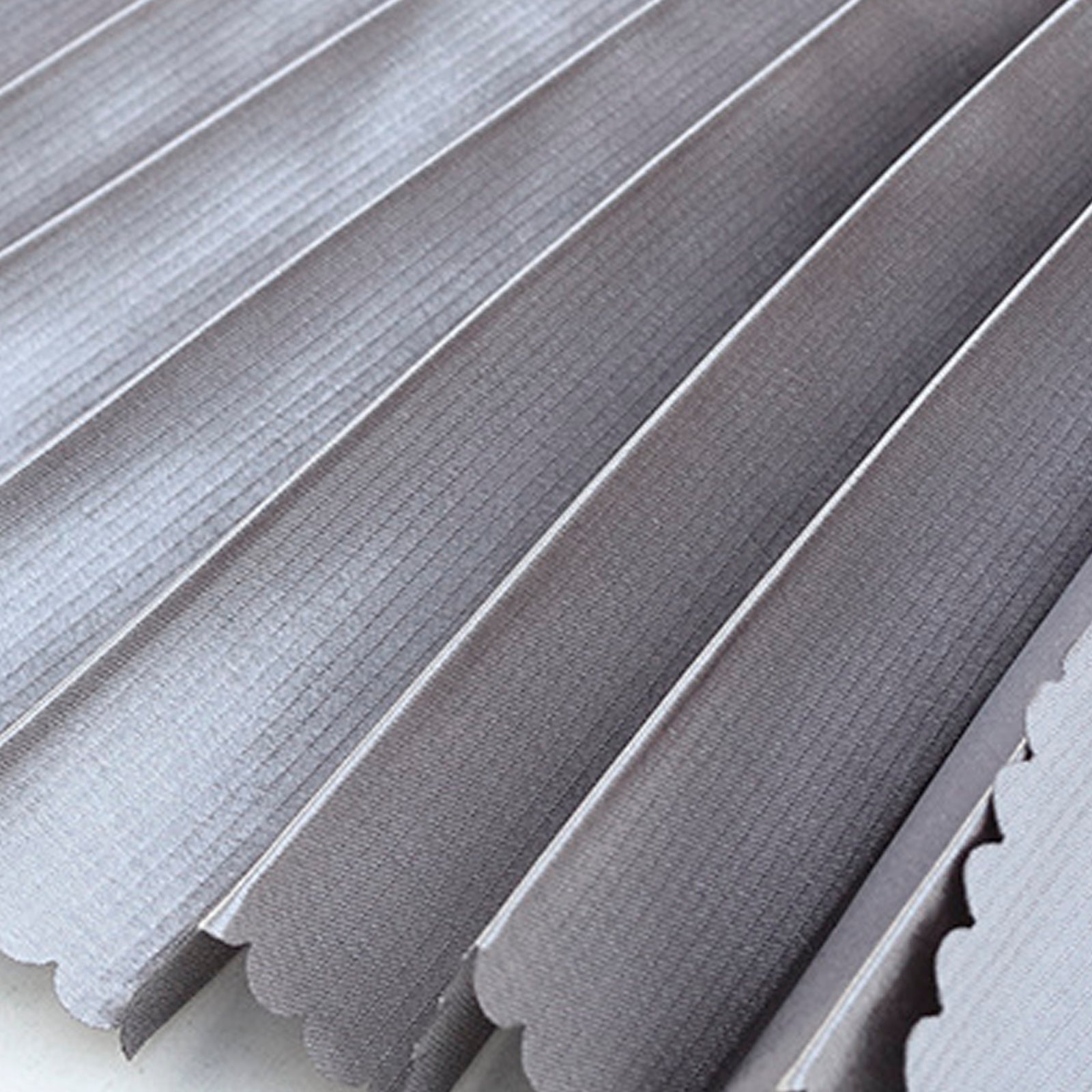 4x Universal Car Side Window Sun Shades Silver For Breast feeding Taking a nap