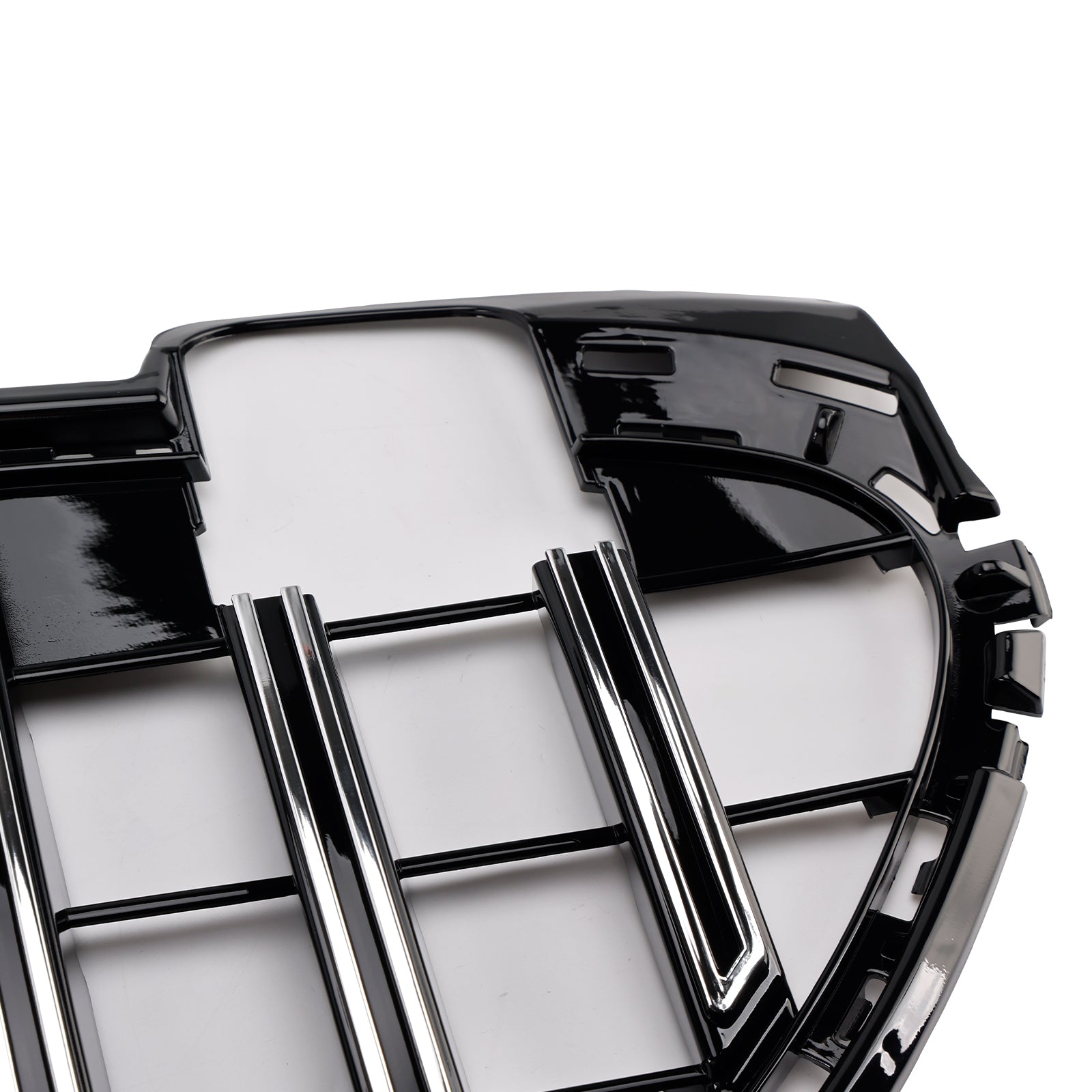 Mercedes-Benz 2022-2023 W206 Met camera GT-R-stijl voorbumpergrille