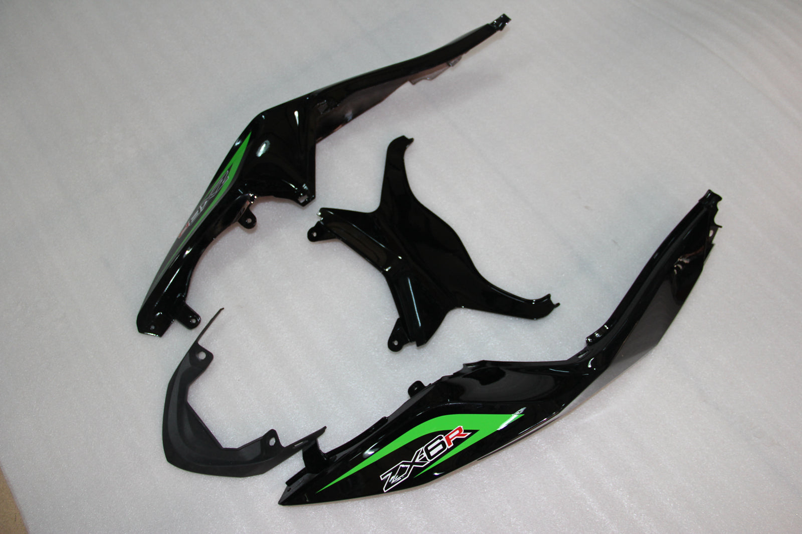 2013-2018 Kawasaki ZX6R 636 Fairings Green Black Ninja Racing Generic