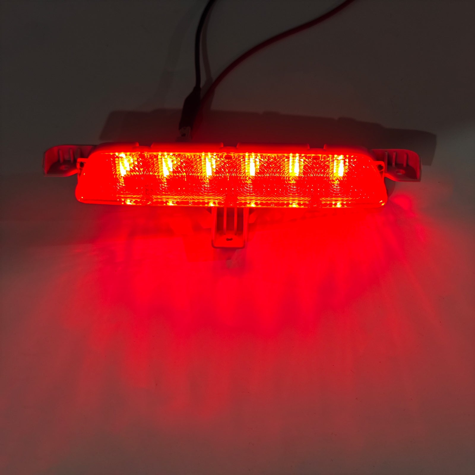 Rear High Mount Third Brake Light Lamp For Chevrolet Malibu 2008-2012 Red