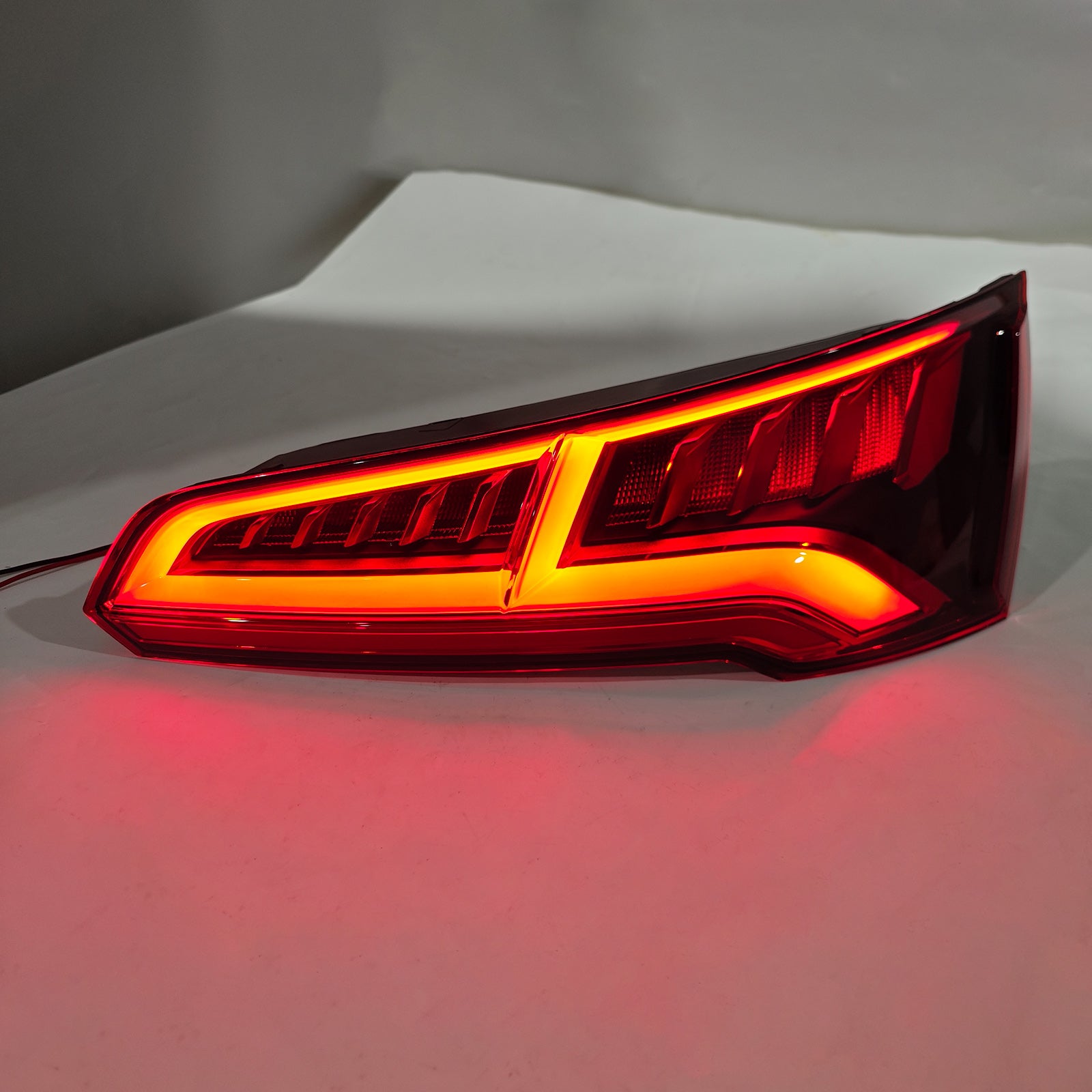 Luz trasera derecha LED para Audi Q5 MK2 PRE-FACELIFT 2017-2020 5 PIN