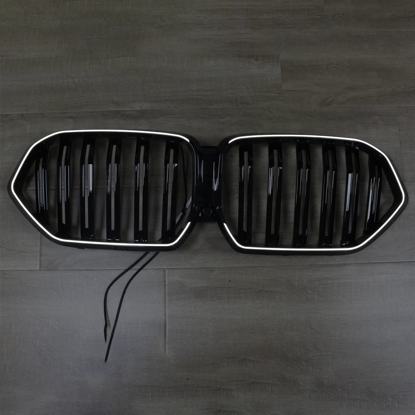 2020-2022 BMW X6 G06 M50i W/Camera Hole Gloss Black Front Bumper Grille