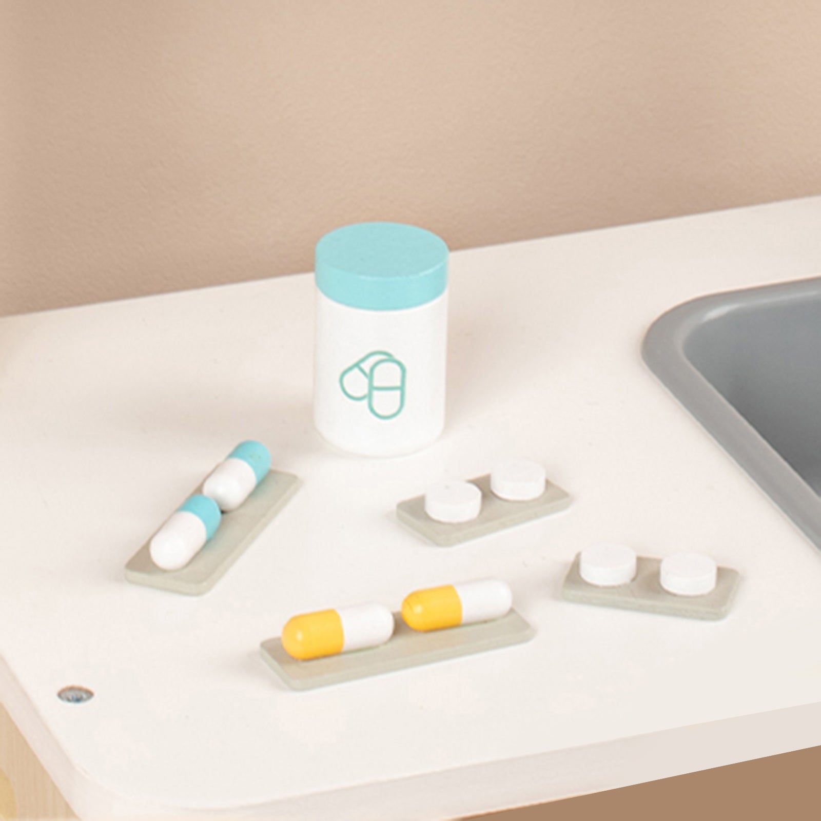 Juego de juguetes de simulación con soporte para clínica médica para niños con 22 accesorios a partir de 3 años