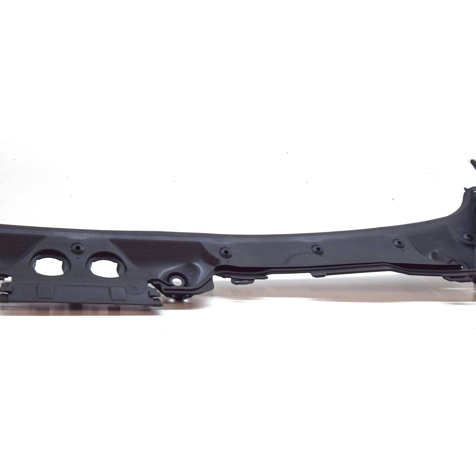 2014-2019 BMW 3-serie GT F34 främre torkarkåpa? 51717285941