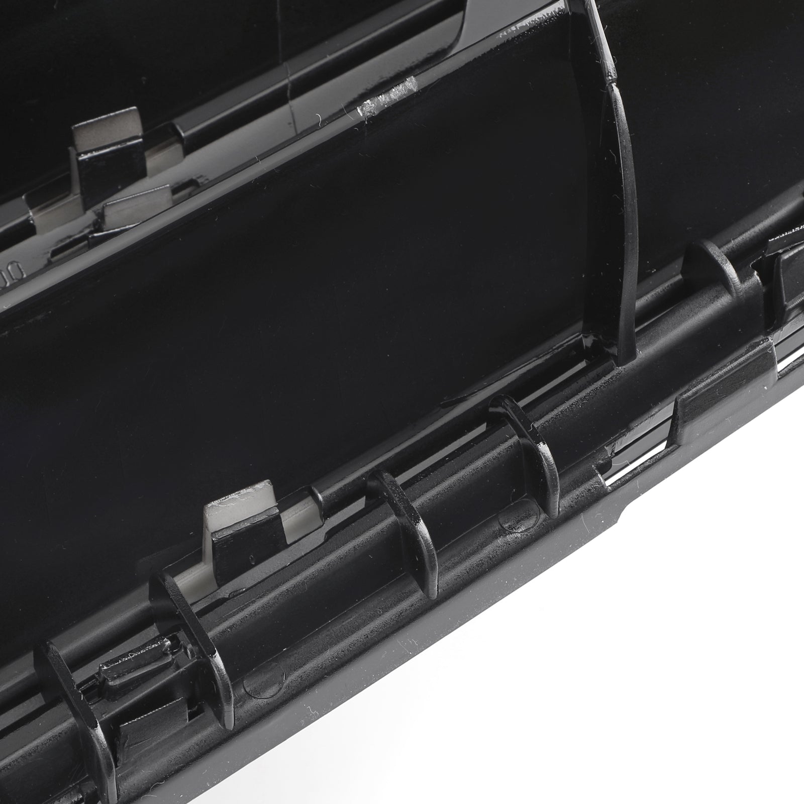 W204 Calandre de pare-chocs avant noire générique avec emblème LED pour Mercedes-Benz Classe C (C300/C350) (2008-2014)