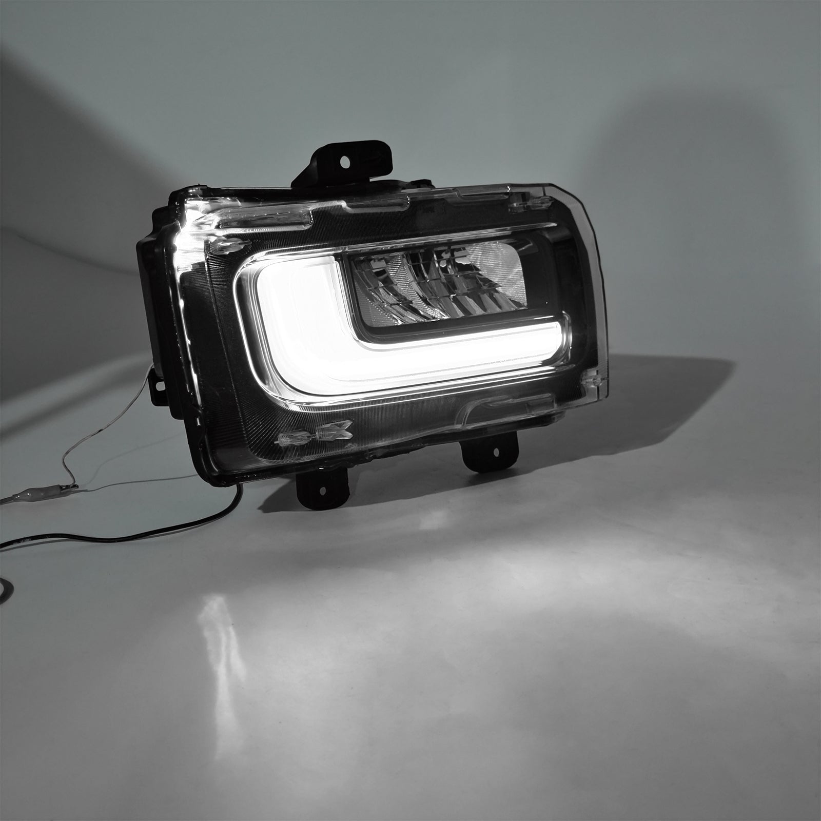 2024-2025 Ford F150 Feu antibrouillard avant droit LED RL3415A254AB RL3Z-15200-A