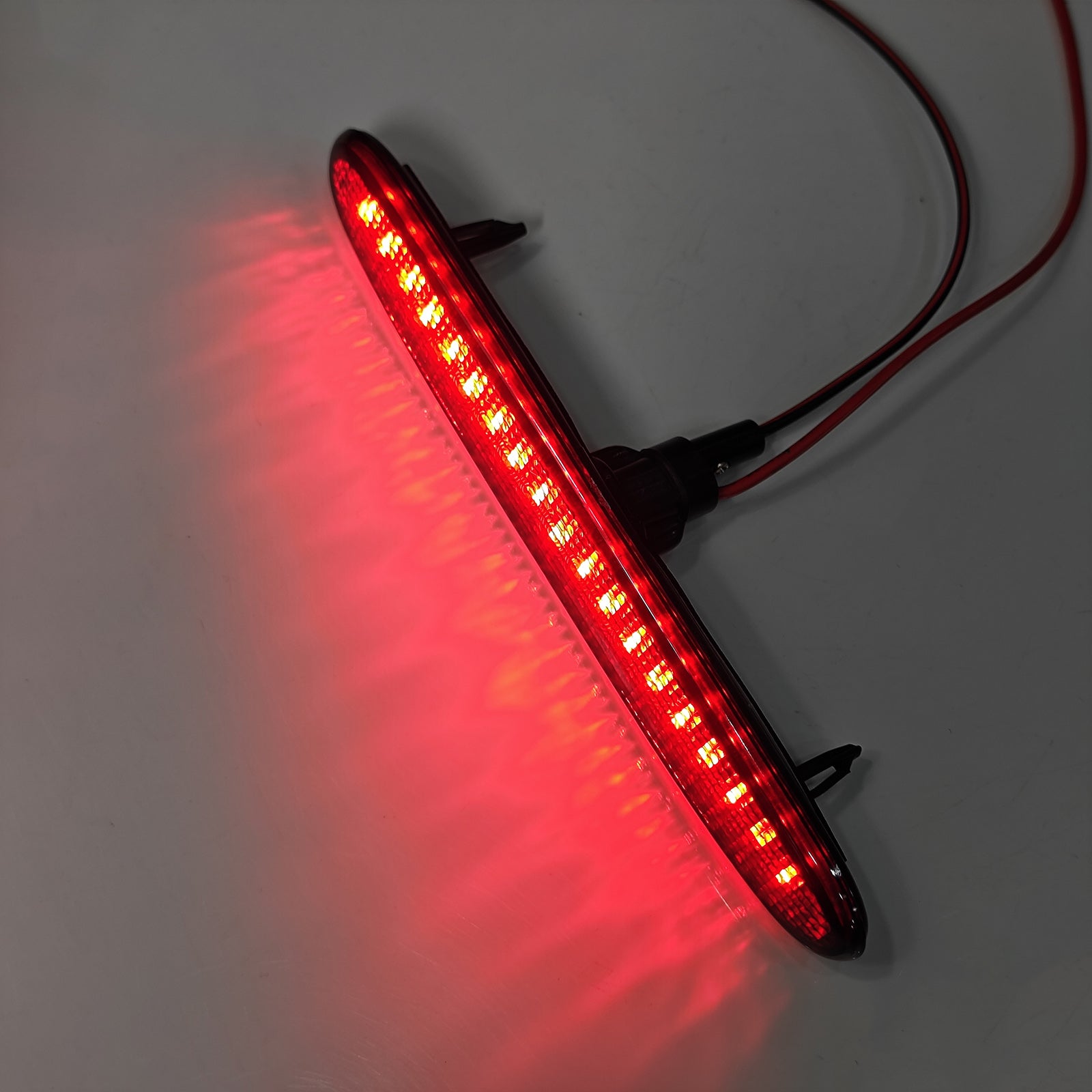 2006-2009 Pontiac Solstice GXP LED 3. tretie brzdové zastavovacie svetlo lampa 28k čierna