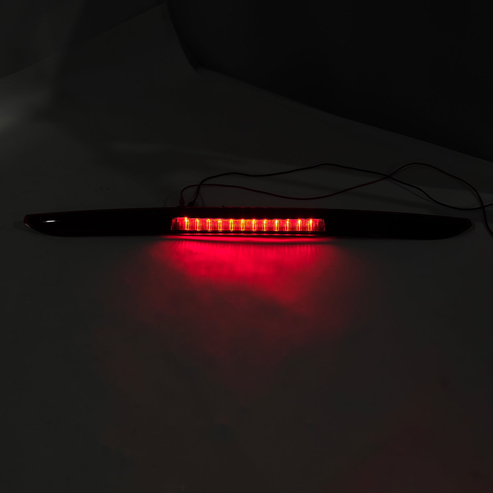 2008-2017 Volvo XC60 Rear Third Brake Light Lamp 30764562 31420367 Red