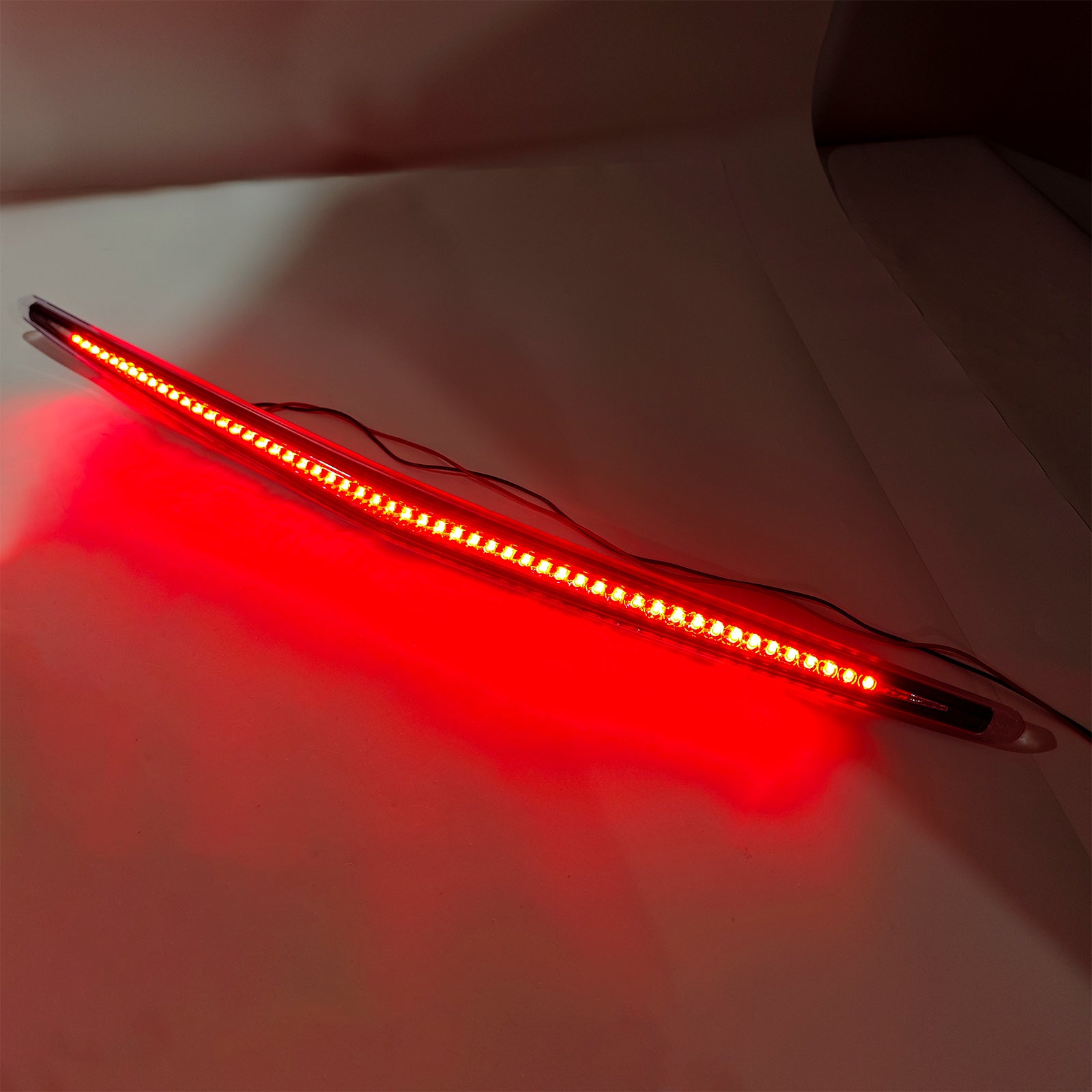 2006-2011 Cadillac DTS Full LED TROISIÈME 3RD TOUR LEULLE DE FREIN DE FEU ARRÊT LAMPE BLANC 25844853