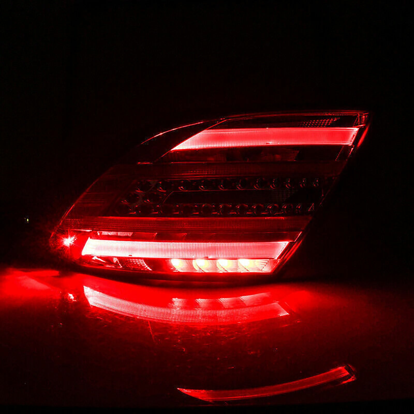 2011-2014 MERCEDES-BENZ W204 C250 C300 C350 C63 L+R Tail Light 2049060603/4