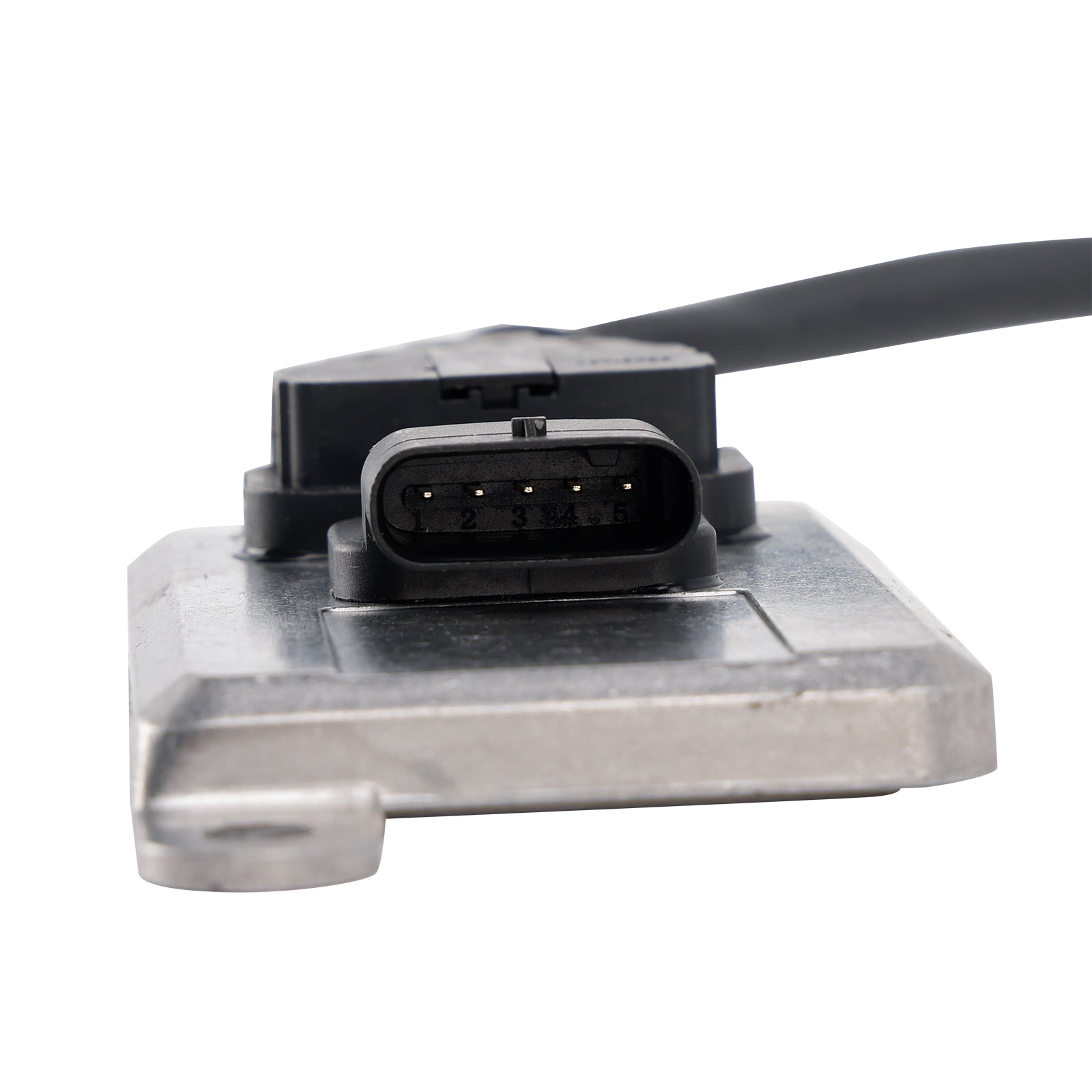 Nox Nitrogen Oxide Sensor For Isuzu Truck N75 150/190 7.5T 4X2 8983023940