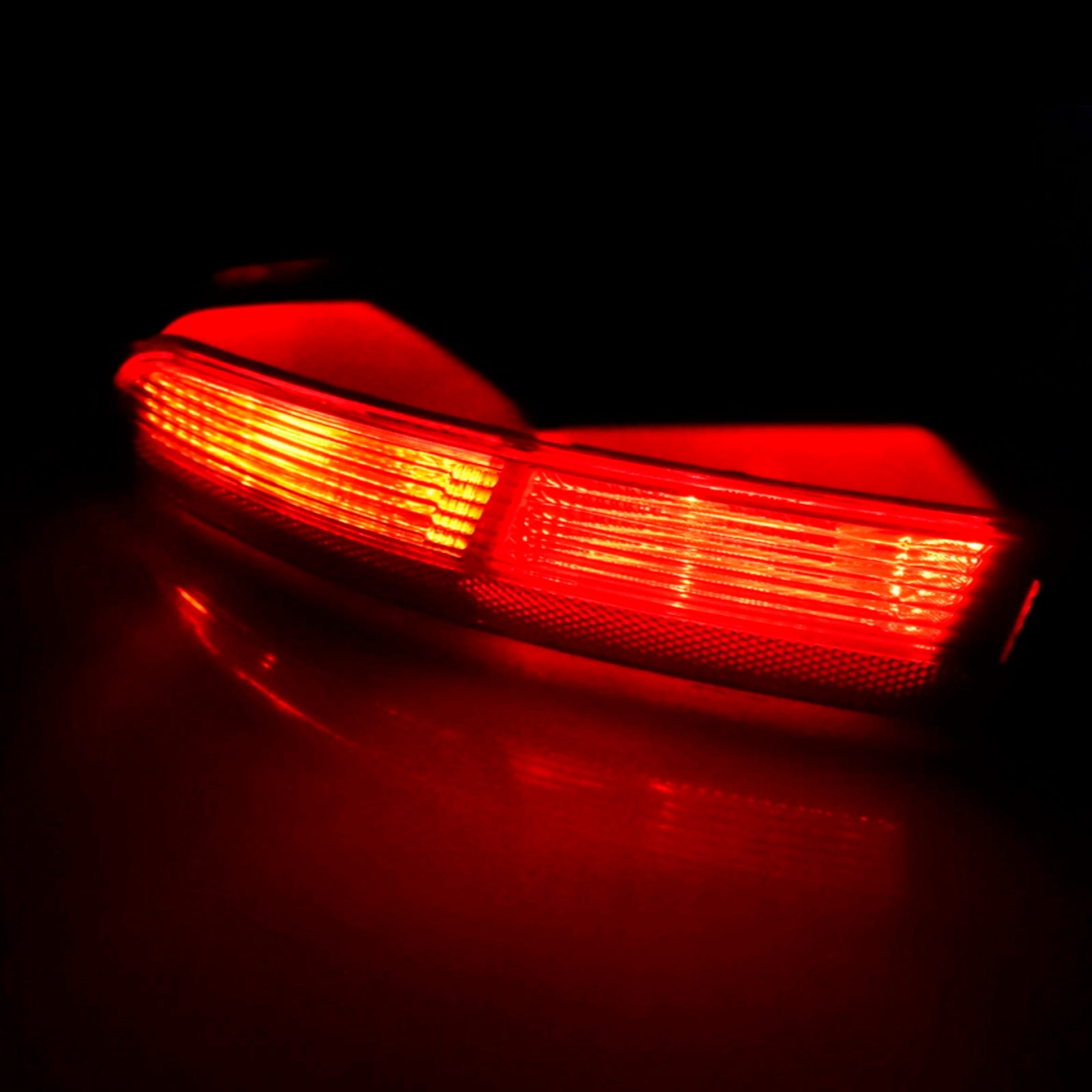 2012-2015 Audi Q3 Vänster Bakre Stötfångarljus Bakre Stopp Bromslampa 8UD945095