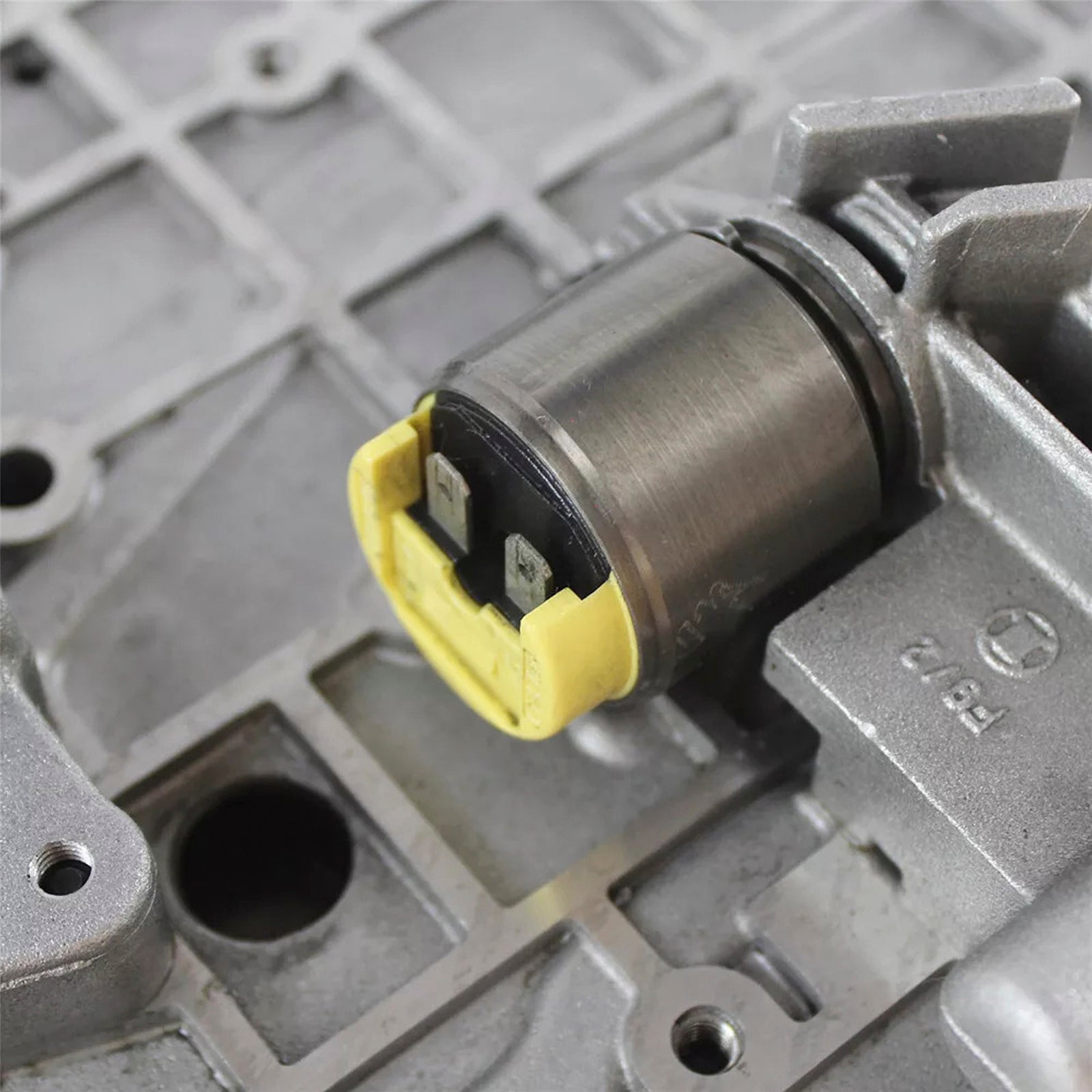 2008-2011 Volkswagen Passat L4 1,8L 1,9L 2,0L L5 2.3LV6 2,5L 2,8L V8 4.0L 5HP19 01V Solenoidy tela prenosu tela prenosu