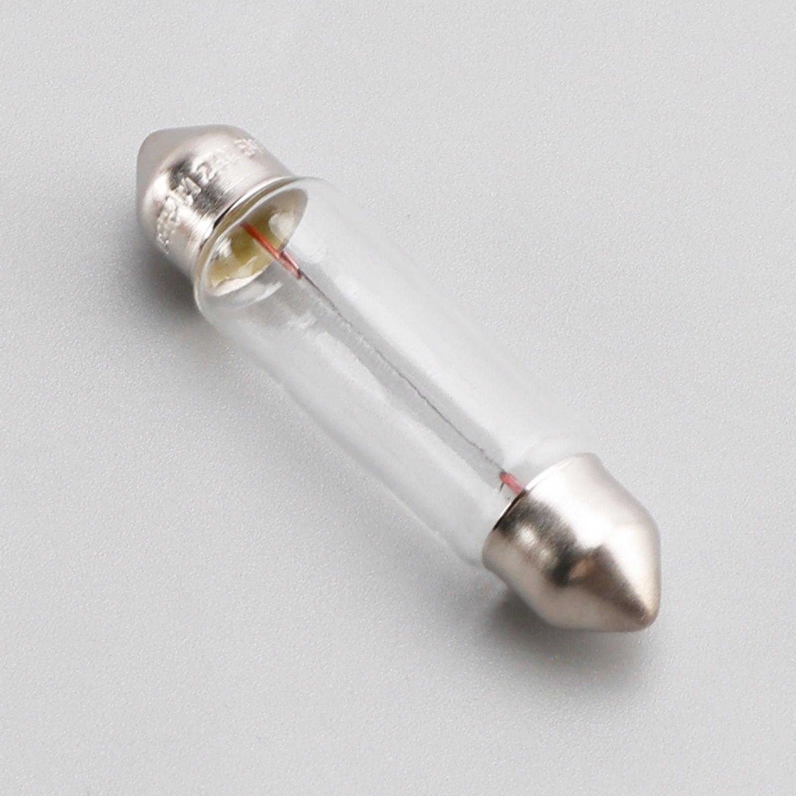 10pcs Car Light Light Bulbe de lampe tubulaire C5W SV8.5 41mm 6424 24V 5W pour OSRAM
