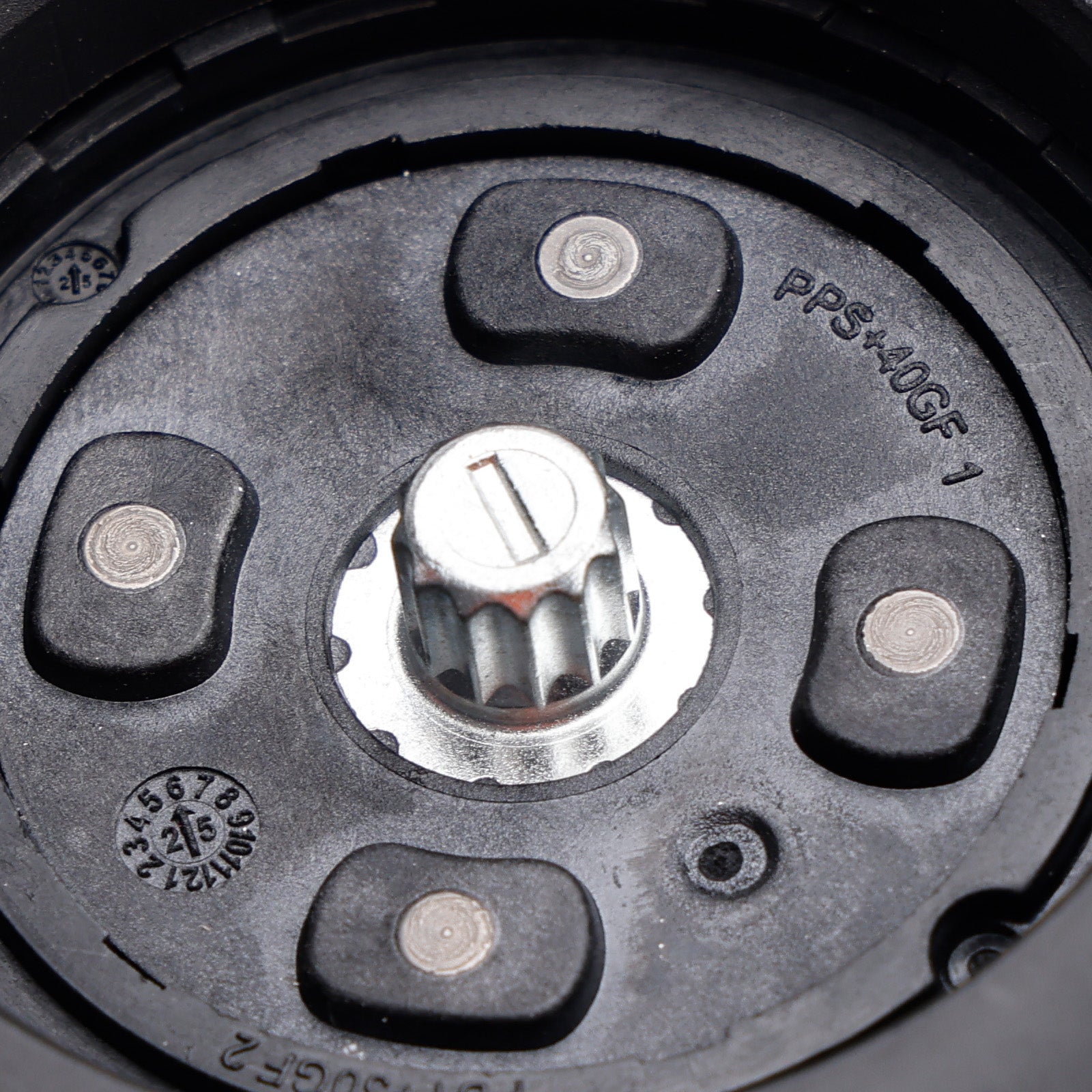 2013-2018 For Mercedes-Benz B-Class W242,W246 1.5L Hatch Pair Rear Brake Caliper Servo Motor 1729060300