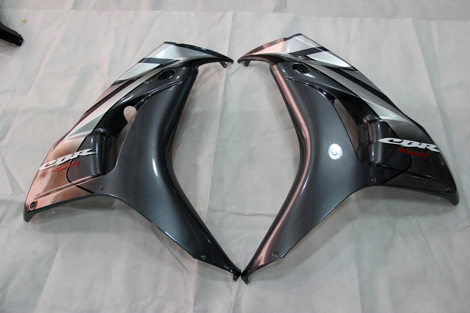 2006-2007 Honda CBR 1000 RR zilvergrijs metallic CBR Racing stroomlijnkappen algemeen