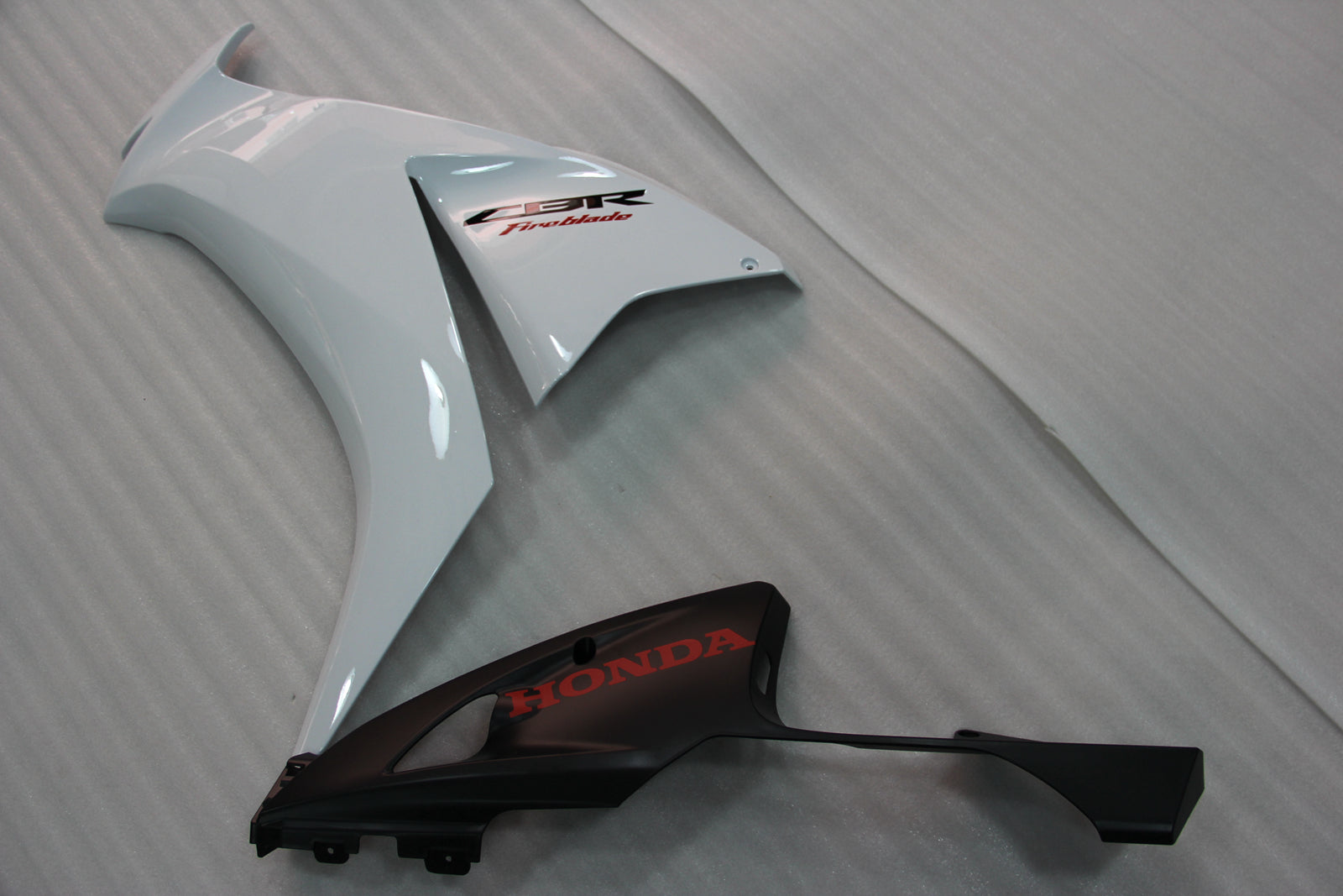 2012-2016 Honda CBR1000 Amotopart Fairing White Kit