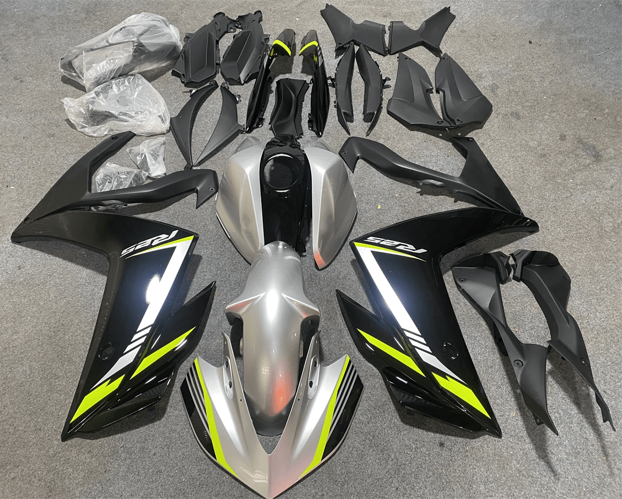 2014-2018 Yamaha YZF-R3 2015-2017 R25 Kit de carenado Carrocería ABS